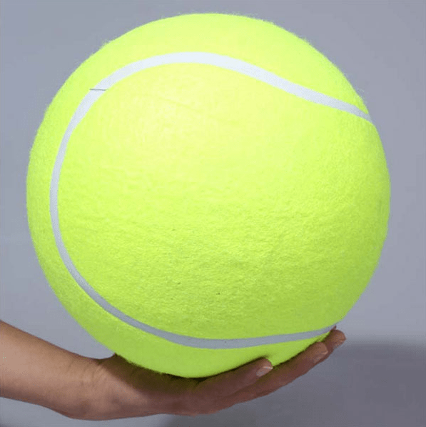 Riesiger Tennisball