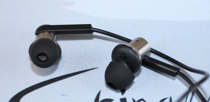 Xiaomi Mi IV Hybrid In-Ear