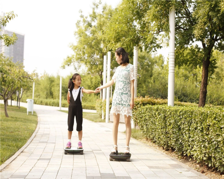 iCarbot Roboter-Skateboard Werbebild