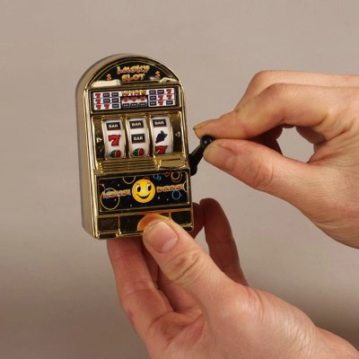Mini Spielautomat "Einarmiger Bandit" Maße