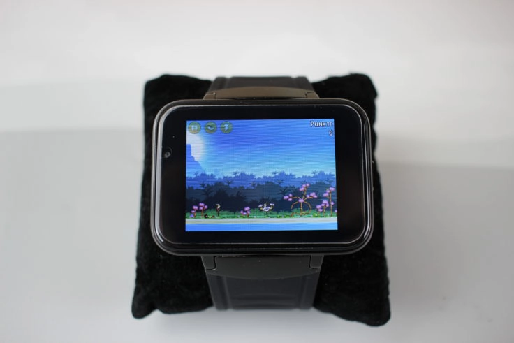 Makibes DM98 Smartwatch Angry Birds