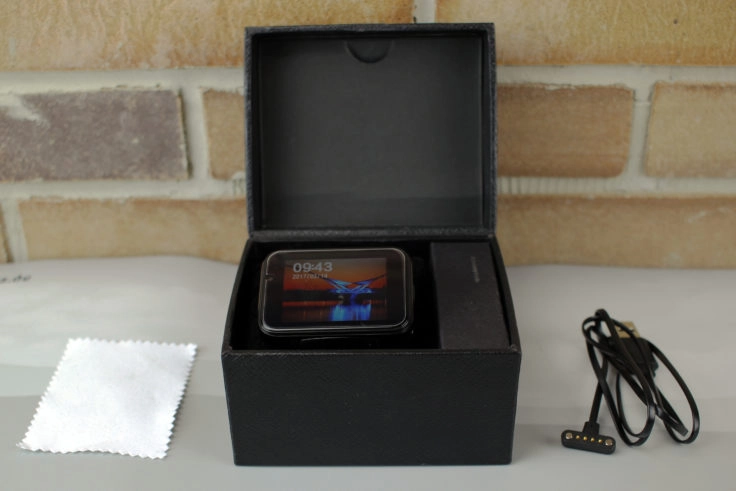 Makibes DM98 Smartwatch Lieferumfang