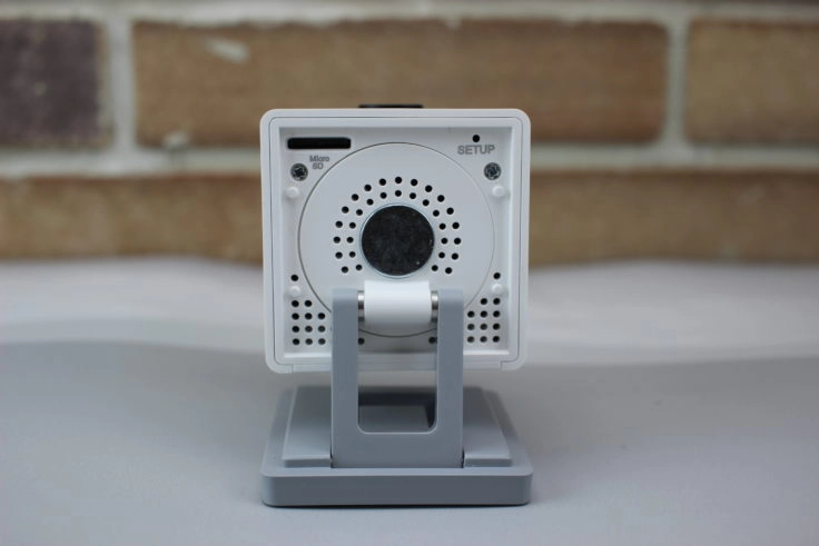 Xiaomi XiaoFang IP Camera iSC5 aufgeklappte Unterseite