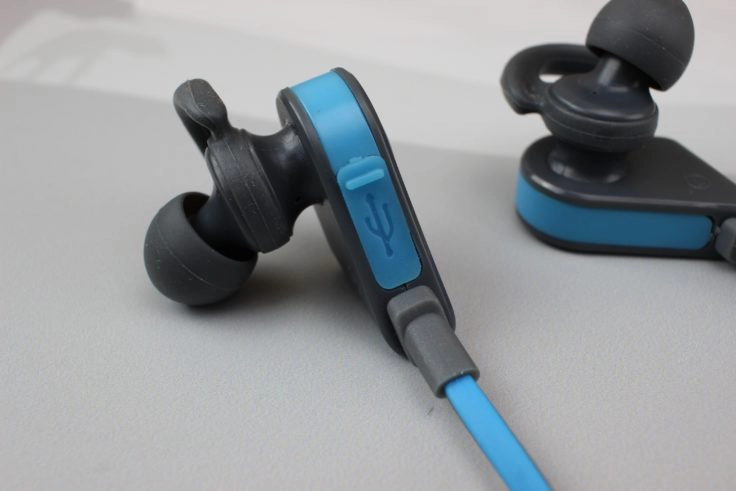 TLIFE V8 PRO Micro USB Port