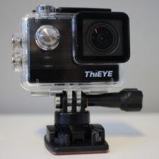ThiEYE T5e Action Cam in Case