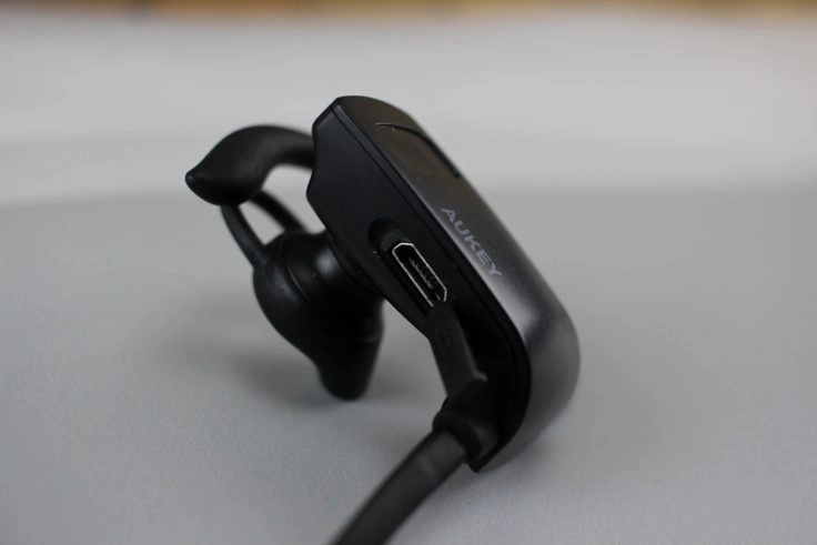 Aukey EP-B14 Ladeanschluss