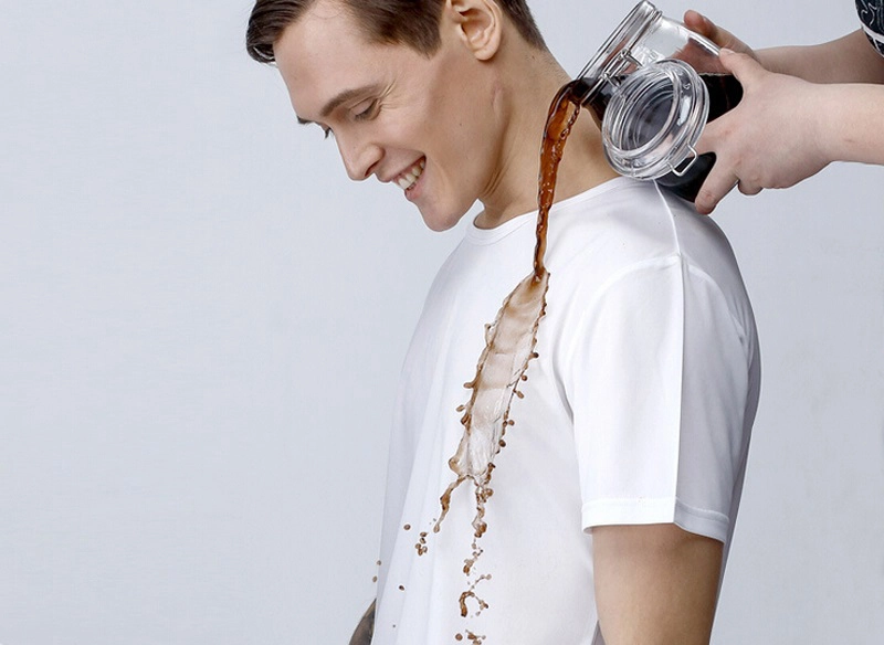 Wasserabweisendes Shirt weiß