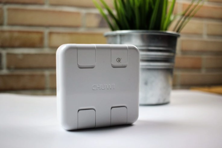 CHUWI USB Dock in Frontansicht