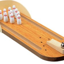 Mini-Bowlingbahn aus Holz