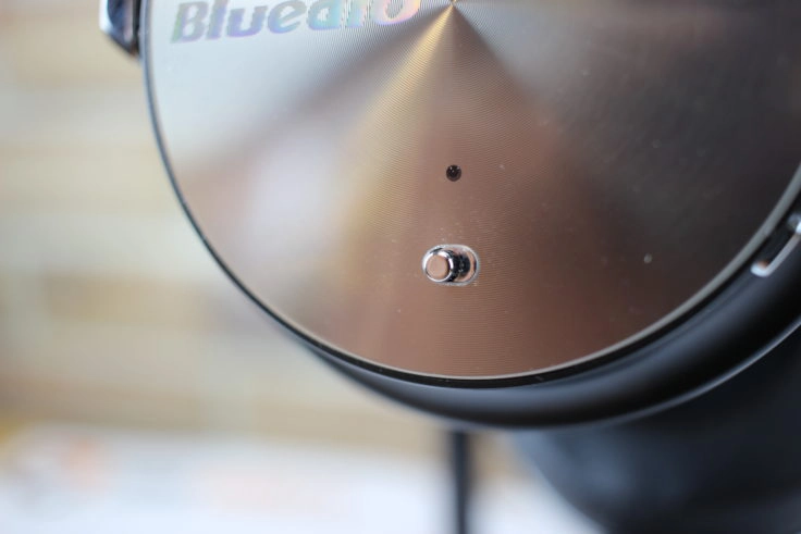 Bluedio T4 ANC Schalter