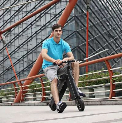 COSWHEEL A-ONE Sitzend