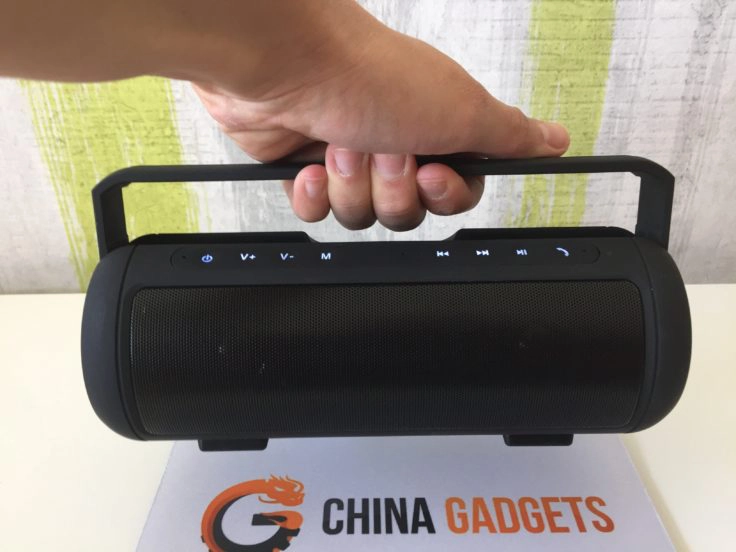 Wireless Speaker E5 Tragegriff