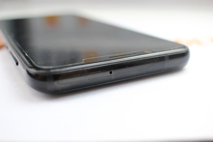 HOMTOM S8 Smartphone SIM Kartenslot