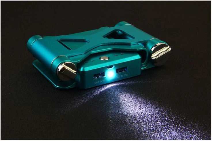 3 in 1 Smartphonehalter blau eingeklappt