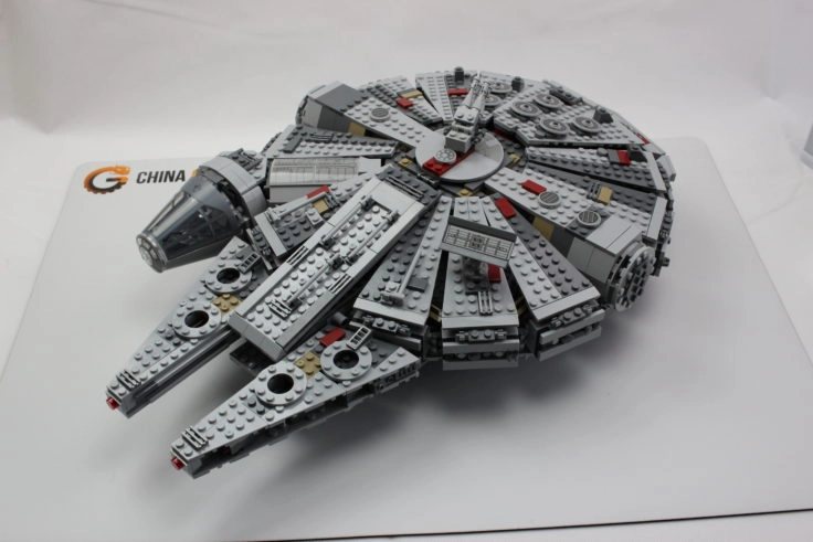 lepin millennium falcon aliexpress