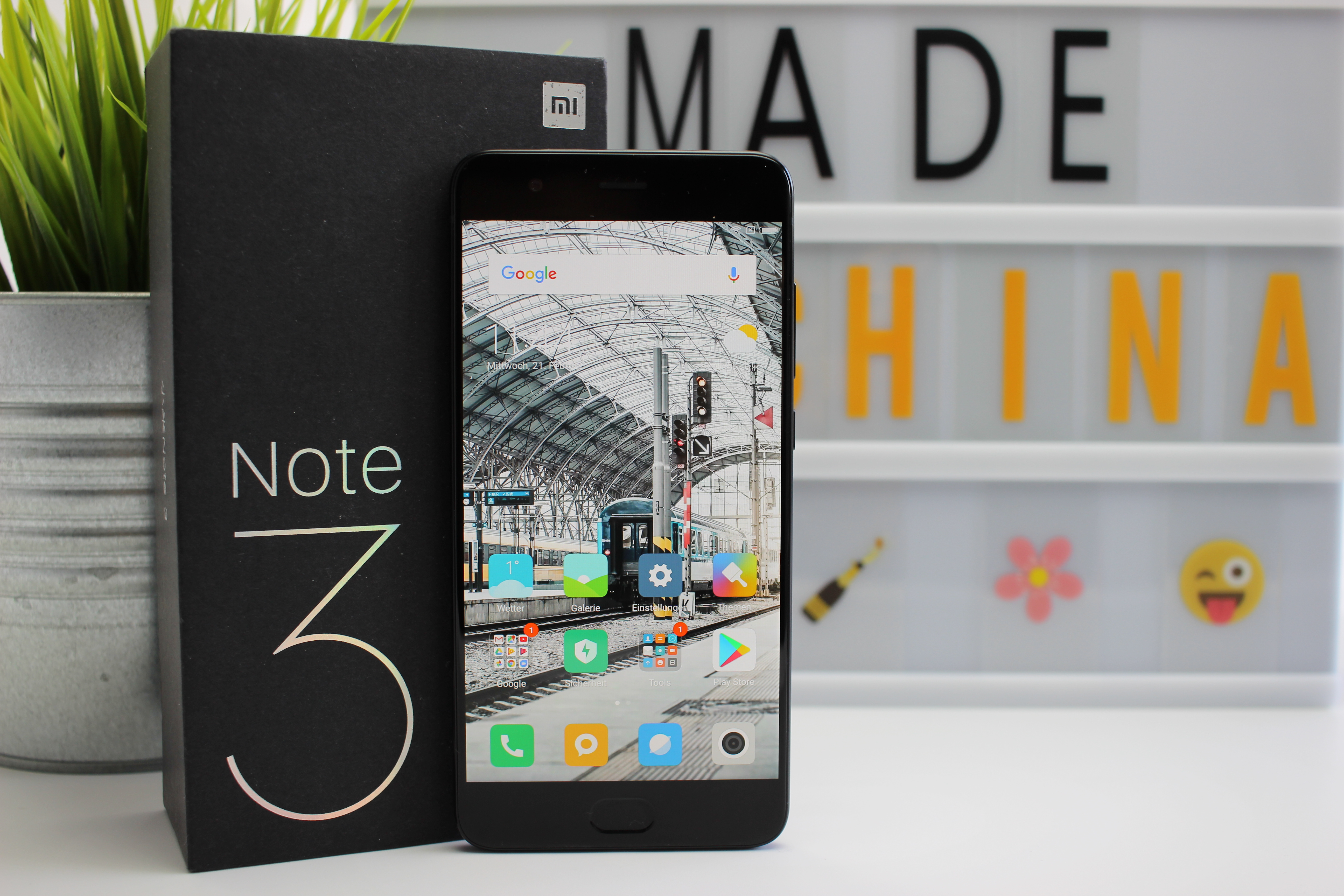 Xiaomi Mi Note 3 Smartphone Display Das Display des Xiaomi Mi Note 3