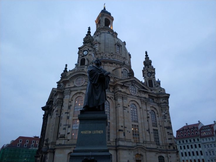 Xiaomi Mi Note 3 Testfoto der Frauenkirche in Dresden in Low Light 