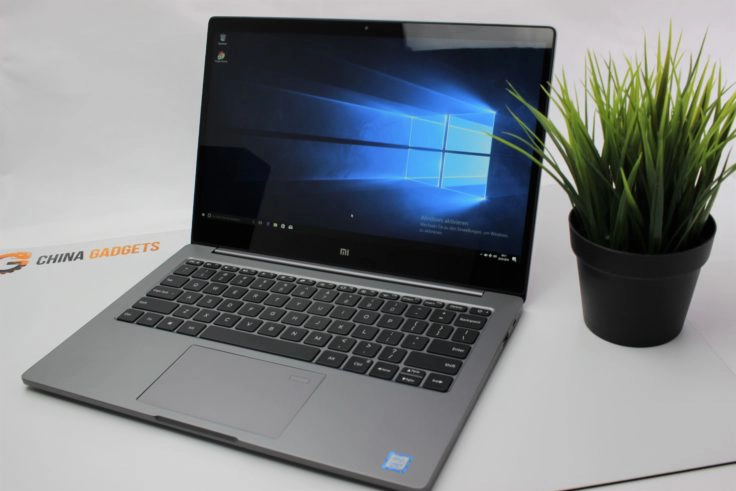 Xiaomi Mi Notebook Air 2018 unser Testexemplar aufgeklappt