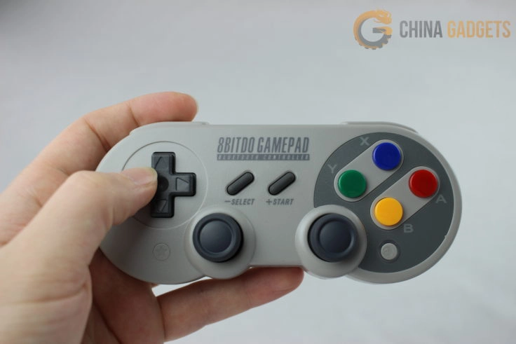 8Bitdo SF30 Bluetooth Controller (3)