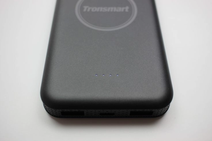 Tronsmart Powerbank LED leuchten