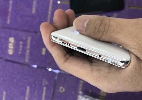 Xiaomi Mi 7 USB Anschluss Leak
