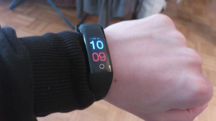 In the Test: G16 Fitness Tracker for 18 