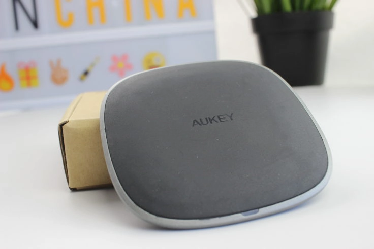 Aukey Qi Ladegerät Aukey Qi Ladegerät