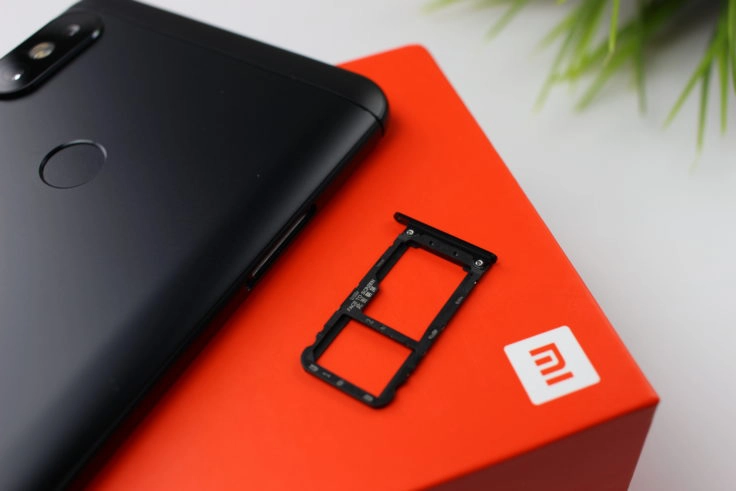 Xiaomi Redmi Note 5 SIM Slot