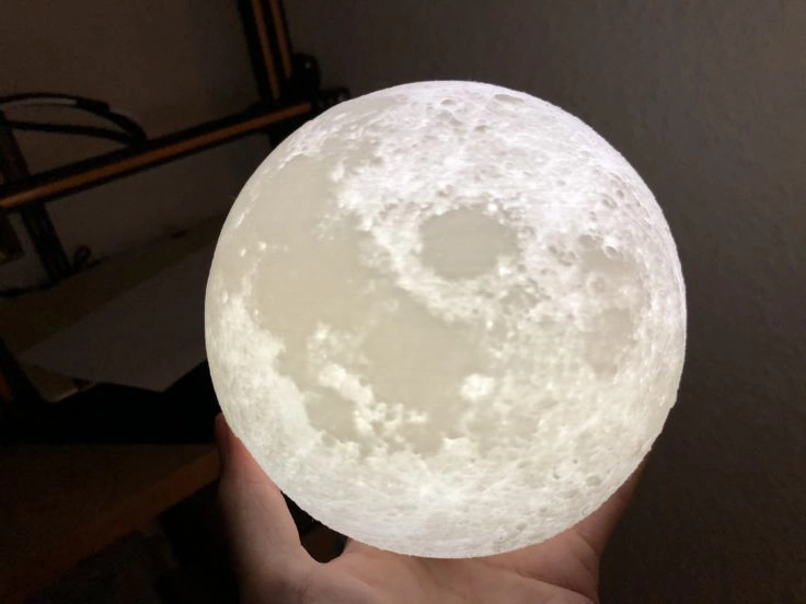 Die beliebte Moonlamp (hier auf Thingiverse)