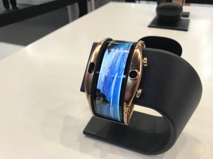 Nubia Alpha Armband Gold