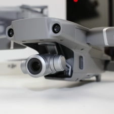 Mavic 2 Zoom Front und Kamera