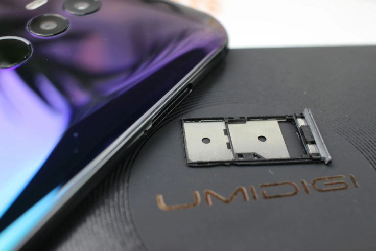 UmiDigi Z2 Pro Hybrid SIM