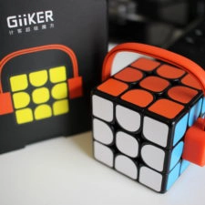 Giiker Supercube i3 mit Verpackung