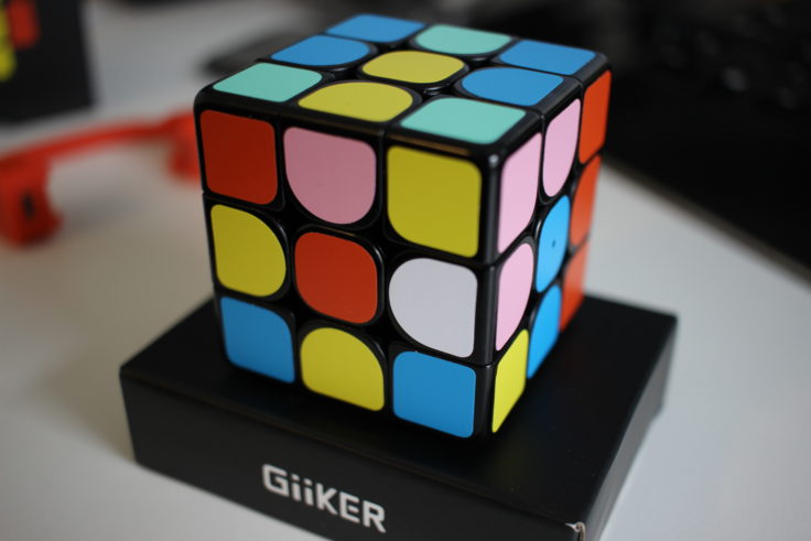 Giiker Supercube i3 scrambled