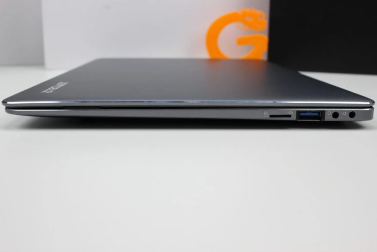 Teclast F6 Anschlüsse rechts
