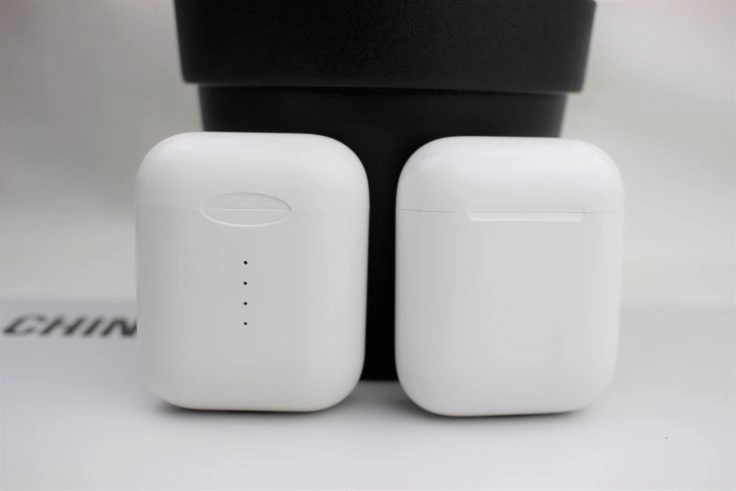 TWS i10 Ladebox mit AirPods Ladebox