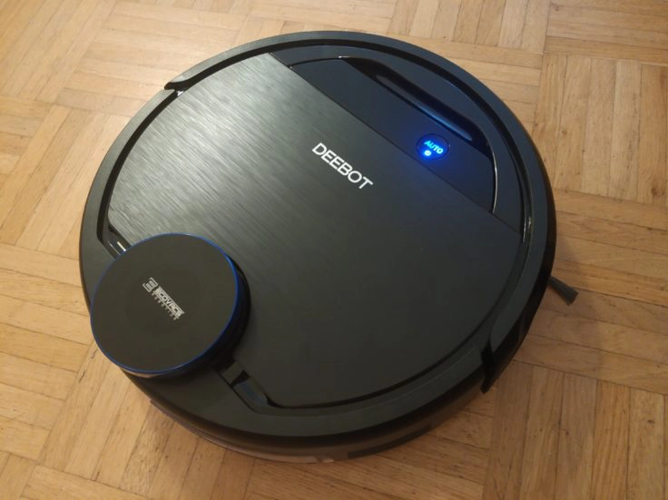 ECOVACS DEEBOT OZMO 930 Saugroboter