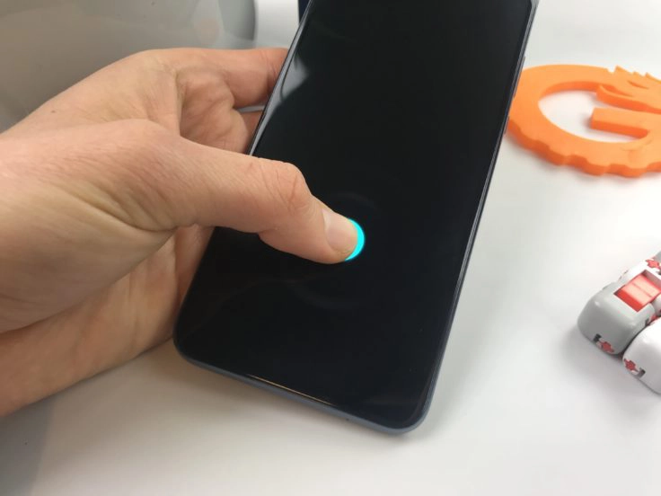 Honor Magic 2 Fingerabdrucksensor im Display