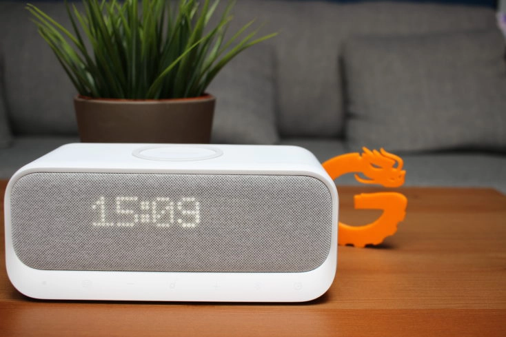 Anker Soundcore Wakey Design