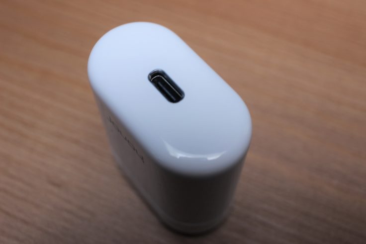 Honor FlyPods Ladecase USB-C Anschluss