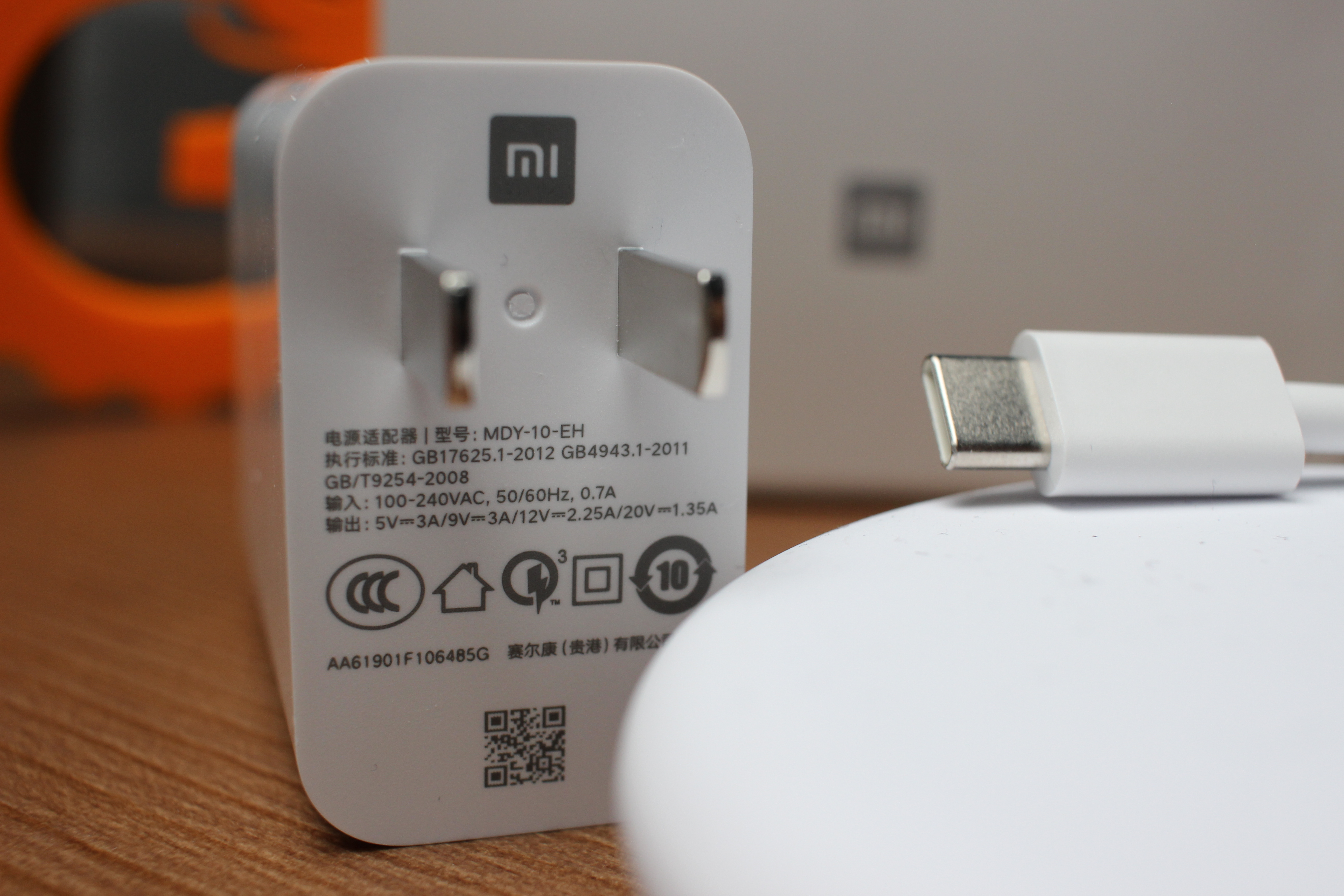 Зарядное xiaomi 20w. 27w Xiaomi Charger. Xiaomi 20 ватт зарядка. Xiaomi mi 20w Charger USB-C. Mi 20w fast Charger USB-C eu.