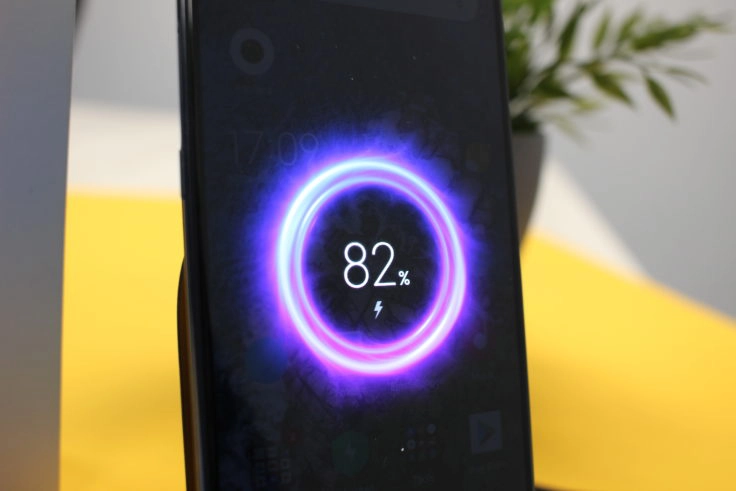 Xiaomi Mi 9 Qi Laden Animation