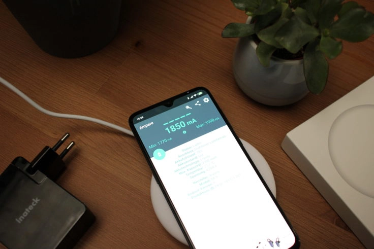 Xiaomi Qi-Ladegerät Ampere
