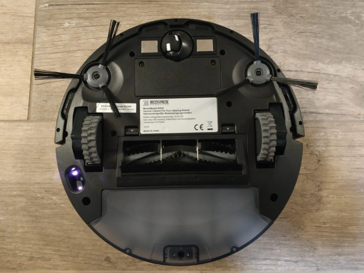 Ecovacs Deebot 710 Saugroboter Unterseite