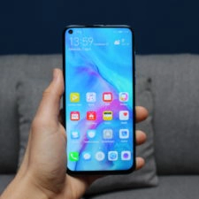 Huawei Nova 4 Smartphone