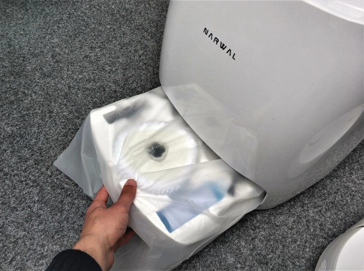 Narwal Robotics Saugroboter Zubehör Ladestation Verpackung Narwal Robotics Saugroboter Zubehör Ladestation Verpackung