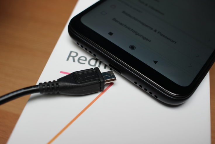 Redmi 7 Smartphone Micro-USB