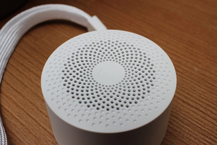 Xiaomi Mini AI Bluetooth Speaker Close Up