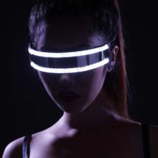 Die Festival LED-Brille fällt vor allem im Dunklen auf