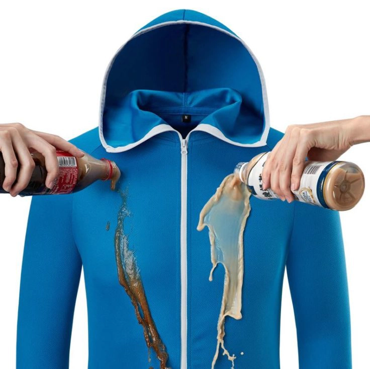 Hydrophobe Jacke in Blau